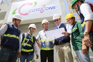 Toàn bộ nhân viên Coteccons được thưởng ít nhất 10 tháng lương