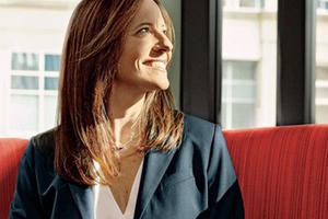 Chân dung người phụ nữ quyền lực nhất Amazon