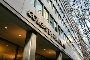 Bài học kinh doanh: Palmolive với 13 năm không ai mua, "nước đi cuối" trước khi phá sản giúp hồi sinh nhãn hàng, thành thương hiệu xà phòng phổ biến nhất thế giới