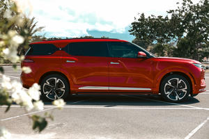 Chủ doanh nghiệp chọn VF 9 vì yêu công nghệ và các tính năng an toàn