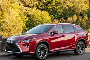 Có gì đặc biệt trong mẫu xe LEXUS RX 2018 mới ra mắt?