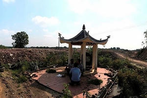 Dự án “tỷ đô” của Donacoop đẩy hàng ngàn dân vào cảnh điêu tàn: “Mưu hèn, kế bẩn” ức hiếp cả người chết