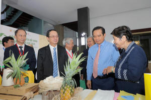 TP HCM: Đẩy mạnh chuyển đổi xanh, nâng cao năng lực cạnh tranh, thu hút đầu tư và duy trì vị thế đầu tàu