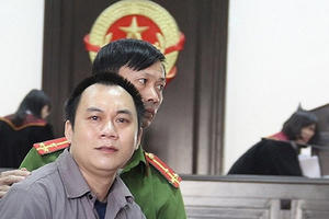 Vụ lùi xe trên cao tốc: Tòa Tối cao sẽ kiểm tra bản án