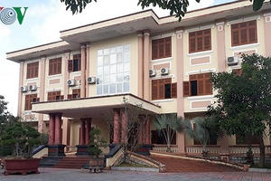 Kỷ luật Phó Chủ nhiệm UB Kiểm tra Tỉnh ủy vì nhận quà, trả quà không đúng quy định