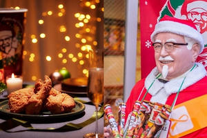 “Giáng sinh là phải ăn gà rán”- Khi tháng 12 là lời nói dối của KFC xứ Phù Tang