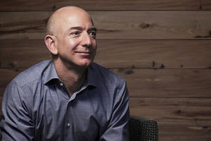 Người giàu nhất thế giới Jeff Bezos không thích khái niệm cân bằng công việc - cuộc sống