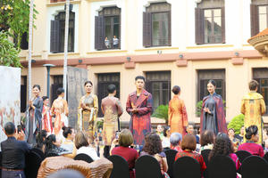 Bộ sưu tập “Khơi dậy tinh hoa, Nối dài di sản”: Tôn vinh giá trị văn hóa truyền thống Việt