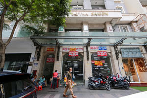 Làn sóng rao bán, chuyển nhượng khách sạn trong bối cảnh thị trường ảm đạm