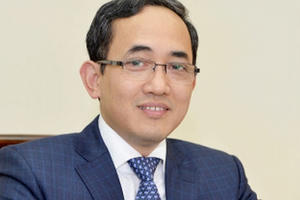 Tin xấu đổ đầu, đại gia kín tiếng mất đứt 300 triệu USD