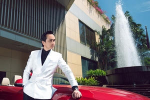 Ngắm vẻ đẹp "chất" như tài tử của doanh nhân Nguyễn Mạnh Hà