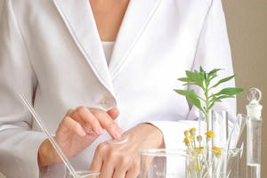 Khoảng trống pháp lý 'đóng băng' quyền kinh doanh hợp pháp của doanh nghiệp