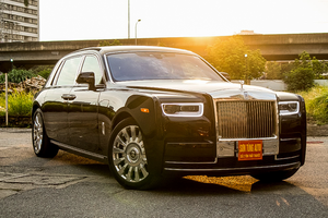 Rolls-Royce Phantom VIII giá hơn 70 tỷ có gì đặc biệt?