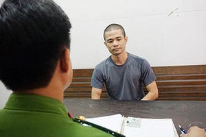 Công an thông tin chính thức vụ ôm lựu đạn đầu thú sau 14 giờ đồng hồ cố thủ Thứ Ba, 2/1