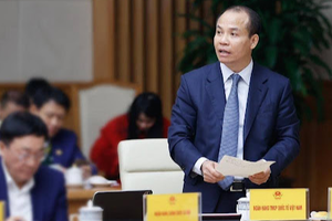 Chủ tịch VIB Đặng Khắc Vỹ: Hoàn thiện hành lang pháp lý về xử lý nợ xấu sẽ giúp ngân hàng mạnh dạn cho vay lãi suất phù hợp hơn, thúc đẩy kinh tế phát triển