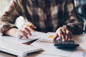 3 cách dùng tiền khôn ngoan giúp doanh nghiệp vừa và nhỏ vượt qua khủng hoảng vì Covid-19