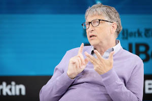 Bill Gates nói về đại dịch Covid-19: Thế giới sẽ "trở lại bình thường" vào cuối năm 2022