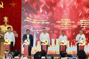 Ra mắt hệ thống 3 nền tảng số phục vụ giám sát triển khai Nghị quyết 57-NQ/TW