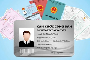 Chính phủ yêu cầu khẩn trương sửa đổi, bổ sung các quy định có yêu cầu nộp, xuất trình sổ hộ khẩu