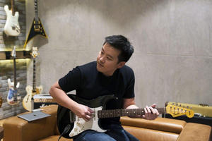 Chắt trai tỷ phú giàu nhất Malaysia: Biến đam mê âm nhạc thành đế chế hàng trăm triệu USD 