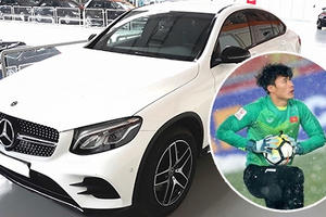 Chung kết chưa diễn ra, thủ môn Bùi Tiến Dũng đã nhận được xe Mercedes trị giá 2,2 tỉ đồng