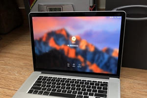 Sau lệnh cấm mang Macbook Pro lên máy bay, việc kiểm tra an ninh sẽ diễn ra thế nào?