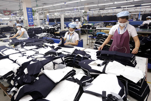 VCCI đề xuất lùi 6 tháng nộp 4 loại thuế cho doanh nghiệp