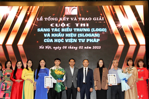 Lễ tổng kết và trao giải Cuộc thi Sáng tác biểu trưng (logo) và khẩu hiệu (slogan) của Học viện Tư pháp