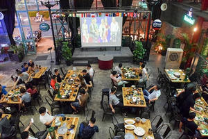 TP.Hồ Chí Minh rút lại đề xuất không bán rượu, bia ở quán ăn tại chỗ 