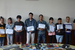 Bắt khẩn cấp nhóm nữ nghe theo tội phạm nước ngoài lừa chiếm 500 tỷ đồng