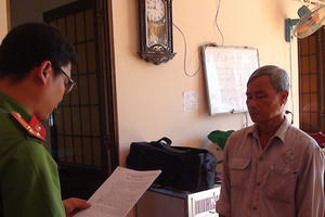 Trà Vinh: Ông già 65 tuổi làm bé gái lớp 9... sinh con