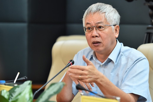 Cần ‘liều thuốc’ nhân văn hơn cho người chưa thể cai thuốc lá