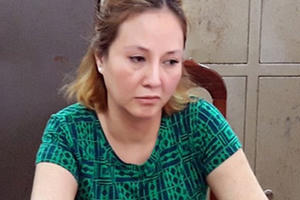 Người đàn bà lừa đảo xin học bổng Anh, Mỹ với giá 25.000 USD