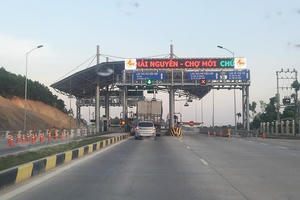 'Cấp 80% vốn tín dụng cho dự án BOT và BT, ngành ngân hàng gặp nhiều áp lực'