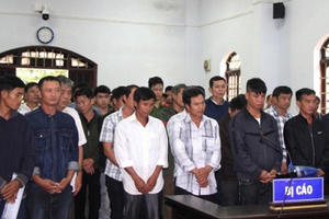 Xét xử vụ án trùm gỗ lậu Phượng “Râu”: Người chủ mưu không bị đề nghị mức án cao nhất