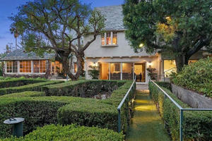 Bên trong biệt thự hơn 18 triệu USD của tỷ phú Mỹ