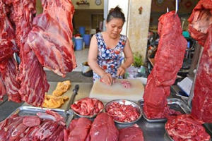 Thủ tướng: Cần giải quyết căn cơ, bài bản vấn đề giá thịt heo