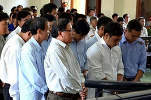 Phú Yên: Nguyên chủ tịch huyện cùng loạt thuộc cấp hầu tòa