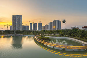 Có một thành phố “Tây” ở phía tây thành phố