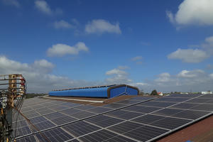 Bùng nổ điện mặt trời áp mái, nhiều dự án phải tiết giảm phát điện