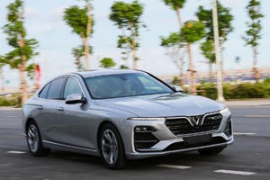 Cận cảnh chi tiết mẫu sedan cao cấp VinFast Lux A2.0 mới ra thị trường