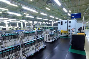 Tập đoàn Hitachi cam kết loại bỏ khí thải nhà kính khỏi chuỗi cung ứng vào năm 2050
