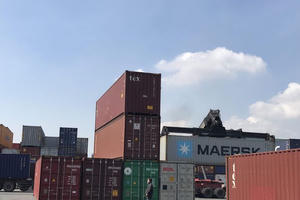 Trung Quốc đang ‘ôm’ 1/3 kim ngạch nhập khẩu của Việt Nam