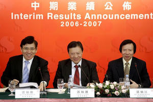 Nốt thăng trầm của dòng họ bất động sản trị giá gần 40 tỷ USD ở Hong Kong