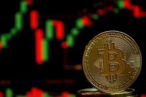 Giá Bitcoin sụt xuống mức thấp nhất trong 3 tháng, chuyên gia dự báo Bitcoin còn lùi về ngưỡng 38.000 USD 