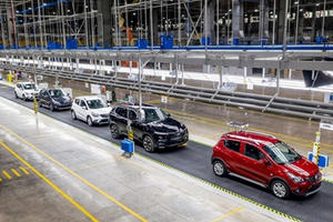 Bộ Công Thương đề xuất giảm 50% phí trước bạ ô tô để kích cầu tiêu dùng