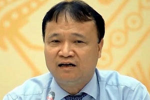 18 đợt điều chỉnh, giá xăng ở mức cao nhất nhiều năm