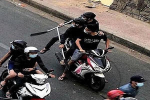 Nhóm thanh niên thực hiện hàng loạt vụ cướp bằng dao tự chế