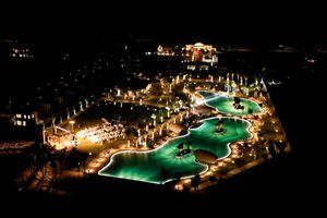 Hàng ngàn khách hàng có mặt tại sự kiện “Bừng sáng NovaWorld Ho Tram”