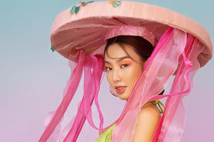 Hoa hậu Thùy Tiên đẹp chuẩn Á Đông trong bộ ảnh Tết Nhâm Dần 2022